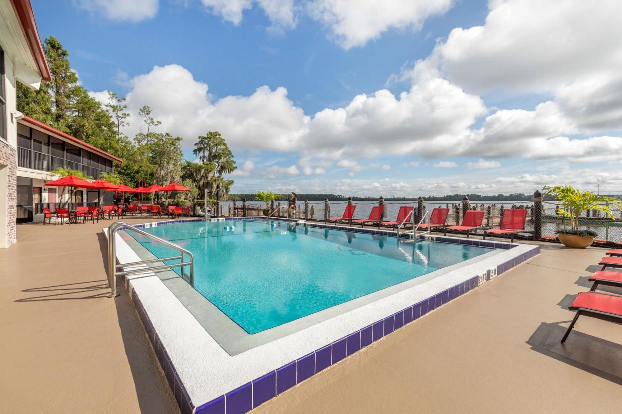 Bryan'S Spanish Cove Lake Buena Vista Exterior photo